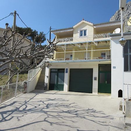 Apartments Niksa Kastelan Omiš Eksteriør billede