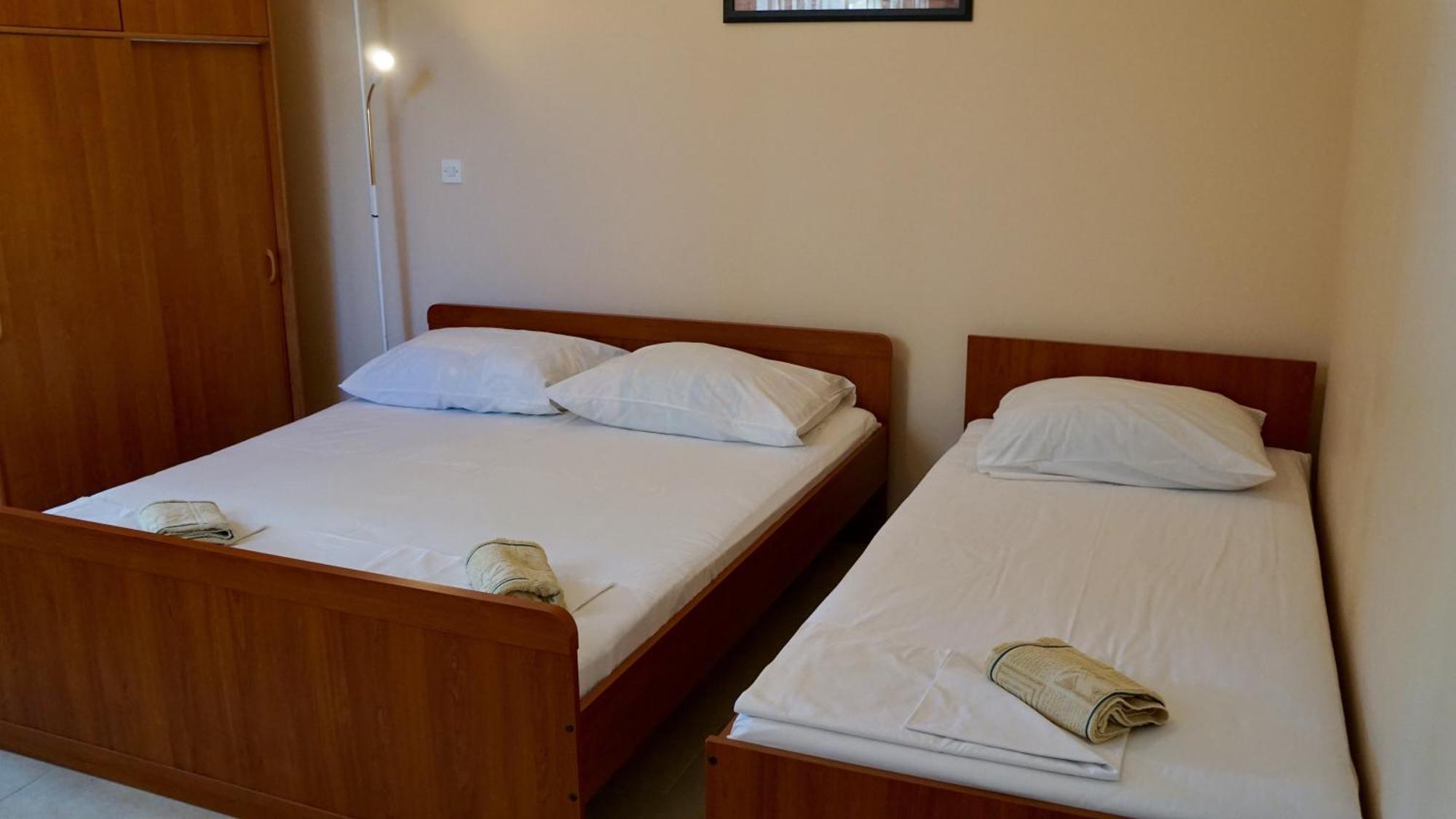 Apartments Niksa Kastelan Omiš Eksteriør billede